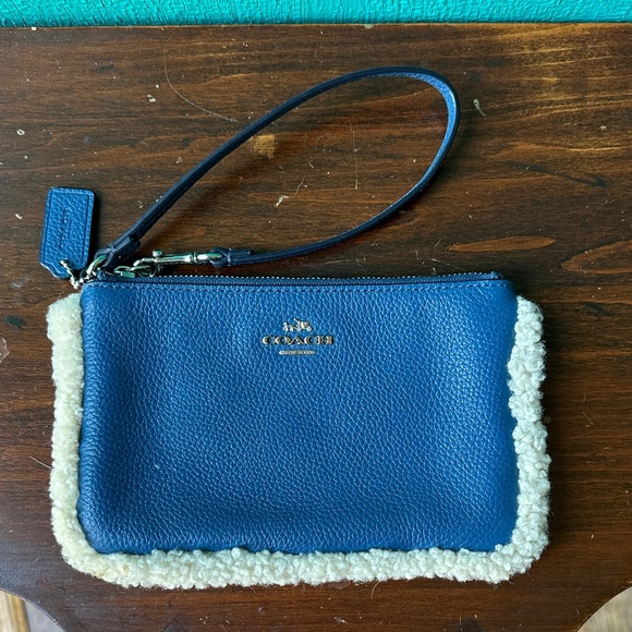 SOLD - Picture 1 of 8